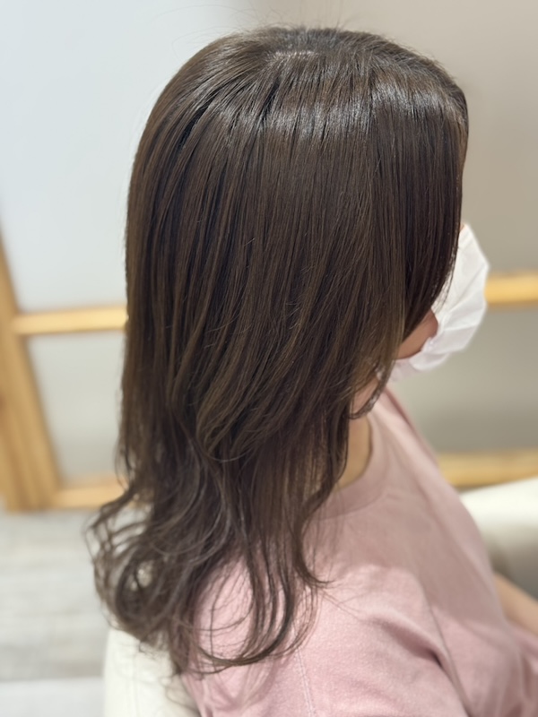 明るめオリーブカラー