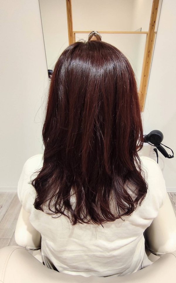 ピンクブラウン ヘアカラー