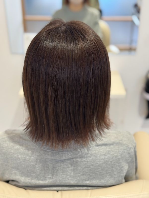 春カラー ベージュ系で染めてて中をオレンジ